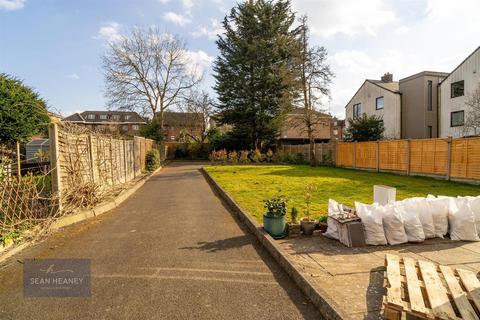 undefined, Leicester Road, Barnet EN5
