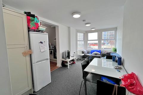 5 bedroom flat to rent, Bournemouth Centre