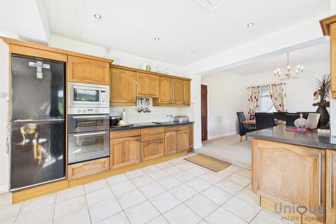 undefined, Garstang Road, Poulton-le-Fylde, FY6