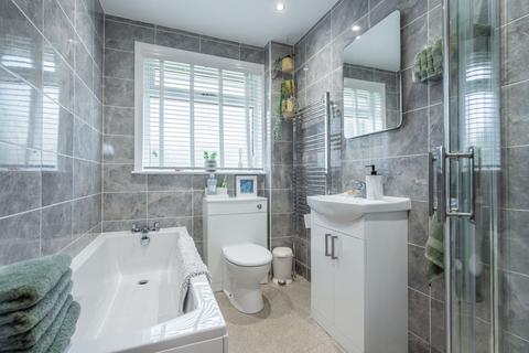 16 Colenhaugh, Stormontfield, Perth, PH2 6DQ