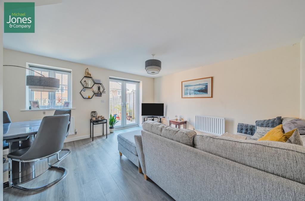 Living/Dining Room