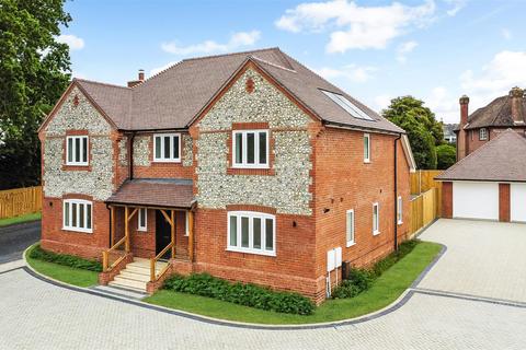 4 bedroom detached house for sale, Stables Square, Barnham