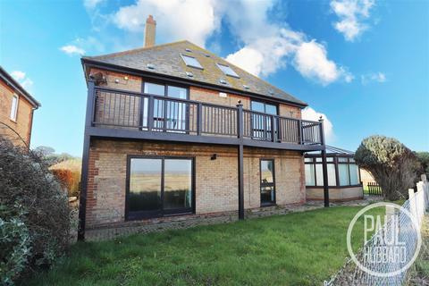 Beach House Cottage Beach Road, Kessingland, Lowestoft, NR33 7RW
