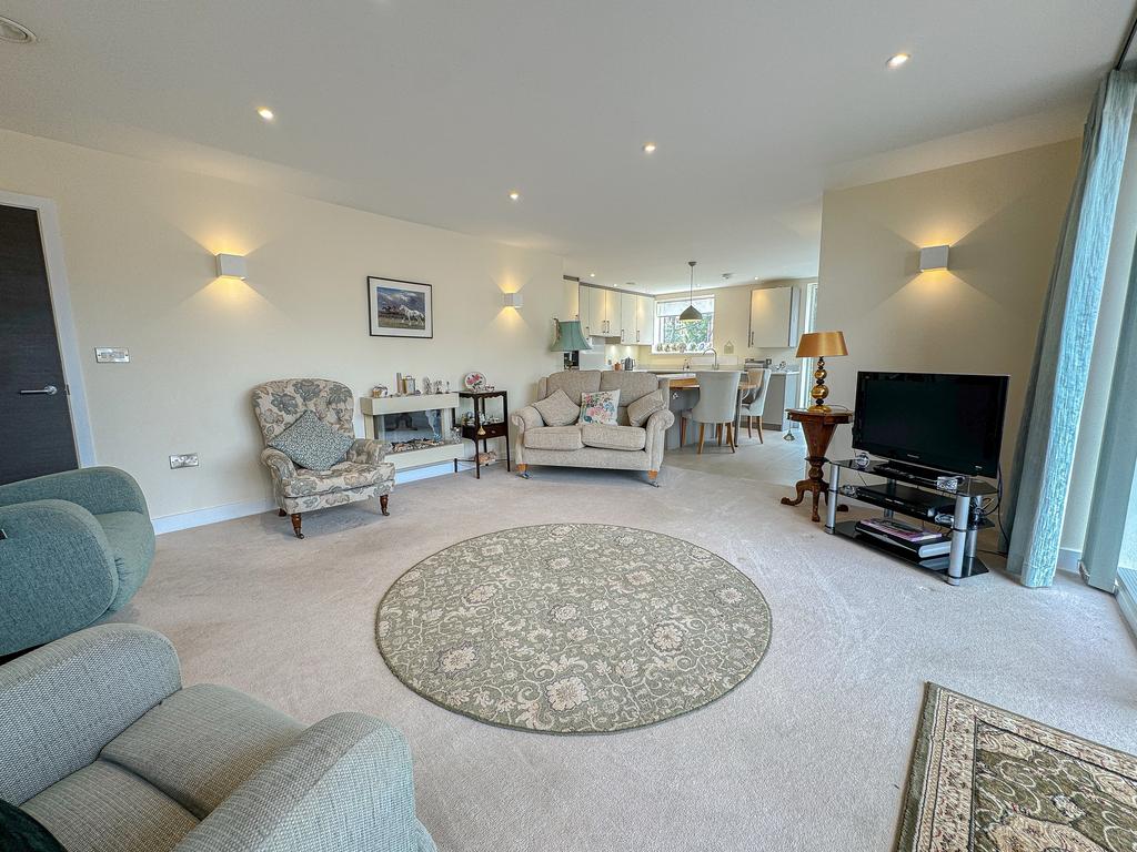 Living Room (3)