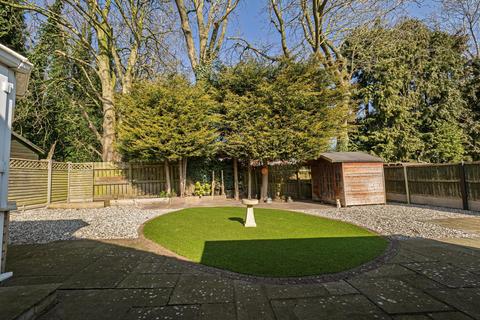 3 bedroom detached bungalow for sale, Tall Trees, Hessle HU13