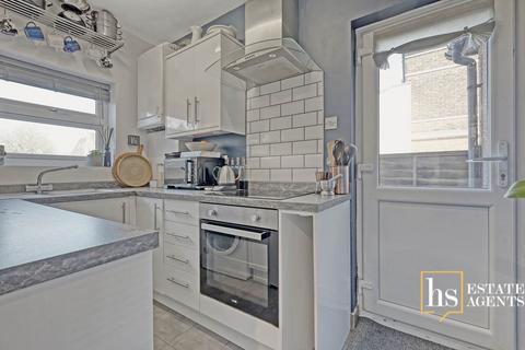 1 bedroom flat for sale, Warley Hill, Brentwood CM14