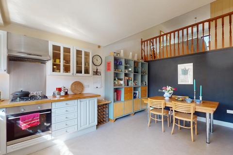 3 bedroom townhouse for sale, Albany Row, Menston, LS29