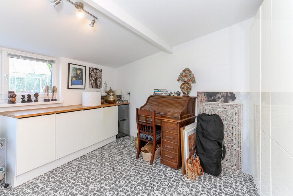 Garden room