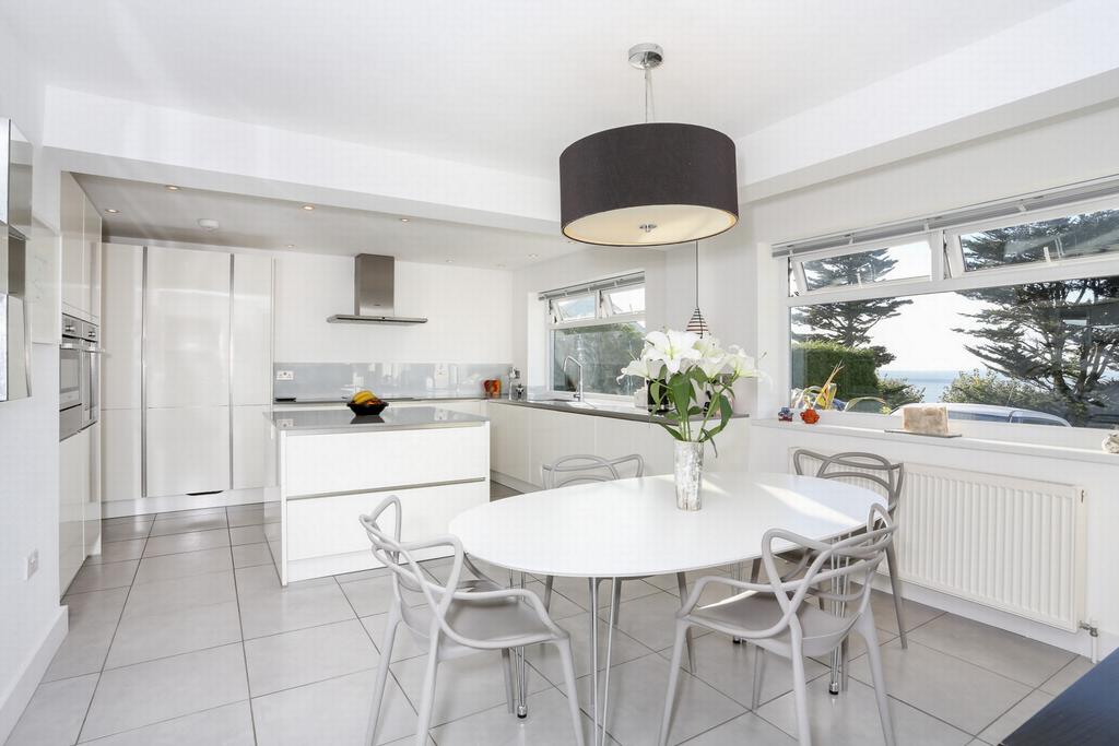 Kitchen/breakfst rm