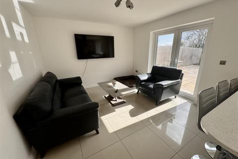 3 Clos Y Gat, Gorslas, Llanelli, SA14 7LX