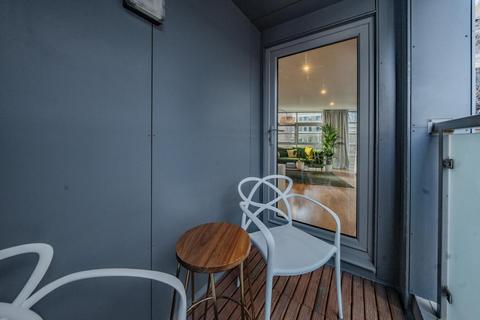 Apartment 3, 16 Melior Street, London, SE1 3QQ