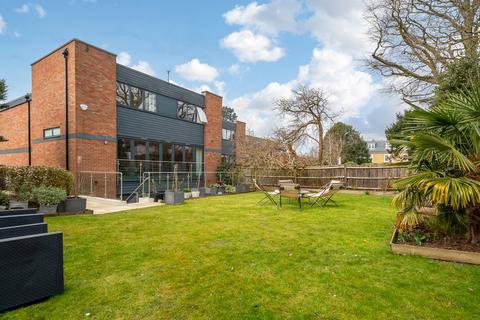 5 bedroom semi-detached house for sale, Currie Hill Close, Wimbledon Village, London SW19 7DX
