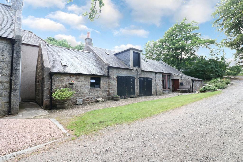 Detached Steading