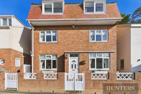 undefined, Quay Street, Scarborough