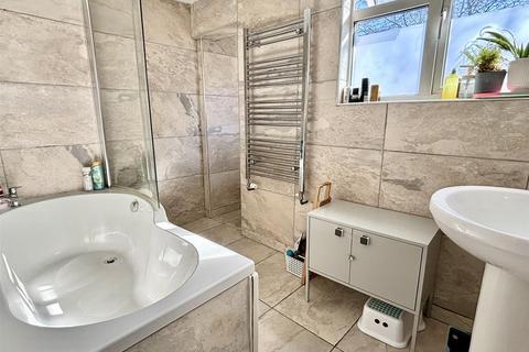 27 Langdon Road, Rochester, ME1 1UN