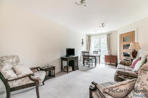 1 bedroom apartment for sale, Elm Tree Court, High Street, Huntingdon