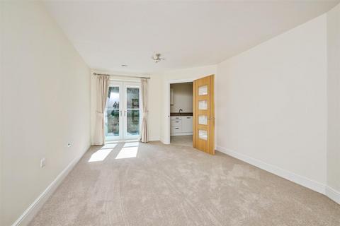 1 bedroom apartment for sale, Elm Tree Court, High Street, Huntingdon