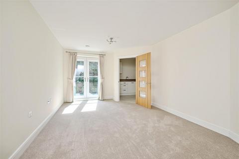 1 bedroom apartment for sale, Elm Tree Court, High Street, Huntingdon