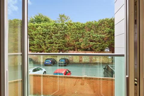 1 bedroom apartment for sale, Elm Tree Court, High Street, Huntingdon