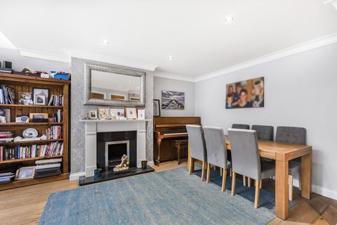 4 bedroom detached house for sale, New Barnes Avenue, St. Albans, Hertfordshire, AL1