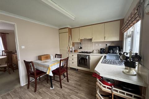 2 bedroom park home for sale, London Road, West Kingsdown, Sevenoaks, Kent