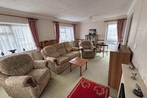 2 bedroom park home for sale, London Road, West Kingsdown, Sevenoaks, Kent