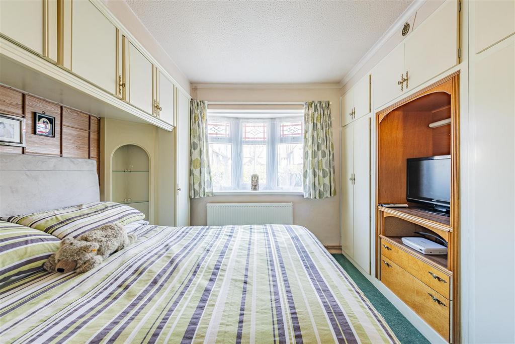 2 bedroom bungalow for sale in Margate by Guildcre
