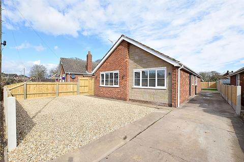 3 Chestnut Road, Waltham, Grimsby, DN37 0DF