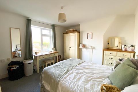 64 New Road, Sawston, Cambridge, CB22 3BW