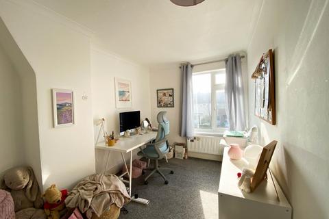 64 New Road, Sawston, Cambridge, CB22 3BW