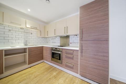 3 bedroom apartment for sale, Upper North Street London E14