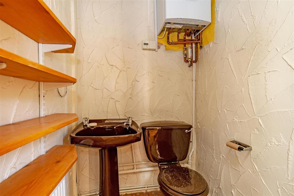 Cloakroom-1.jpg