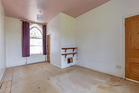 Brook House Brookside, Bradwell, Hope Valley, S33 9HF