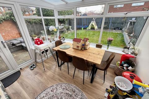 6 Hadleigh Crescent, Middlesbrough, TS4 2TG