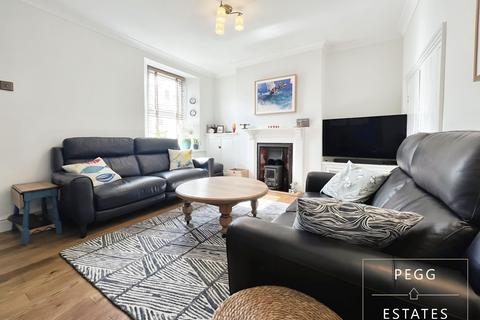 2 bedroom terraced house for sale, St. Annes Road, Torquay