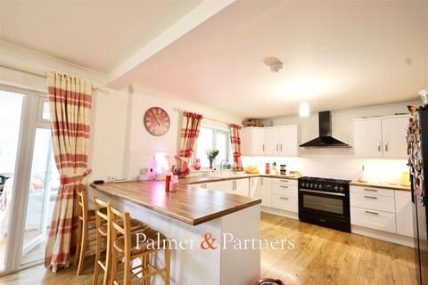 65 Feverills Road, Little Clacton, Clacton-on-sea, CO16 9NA