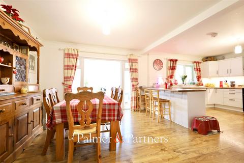 65 Feverills Road, Little Clacton, Clacton-on-sea, CO16 9NA