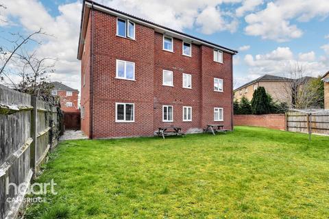 28 Fennec Close, Cambridge, CB1 9GG