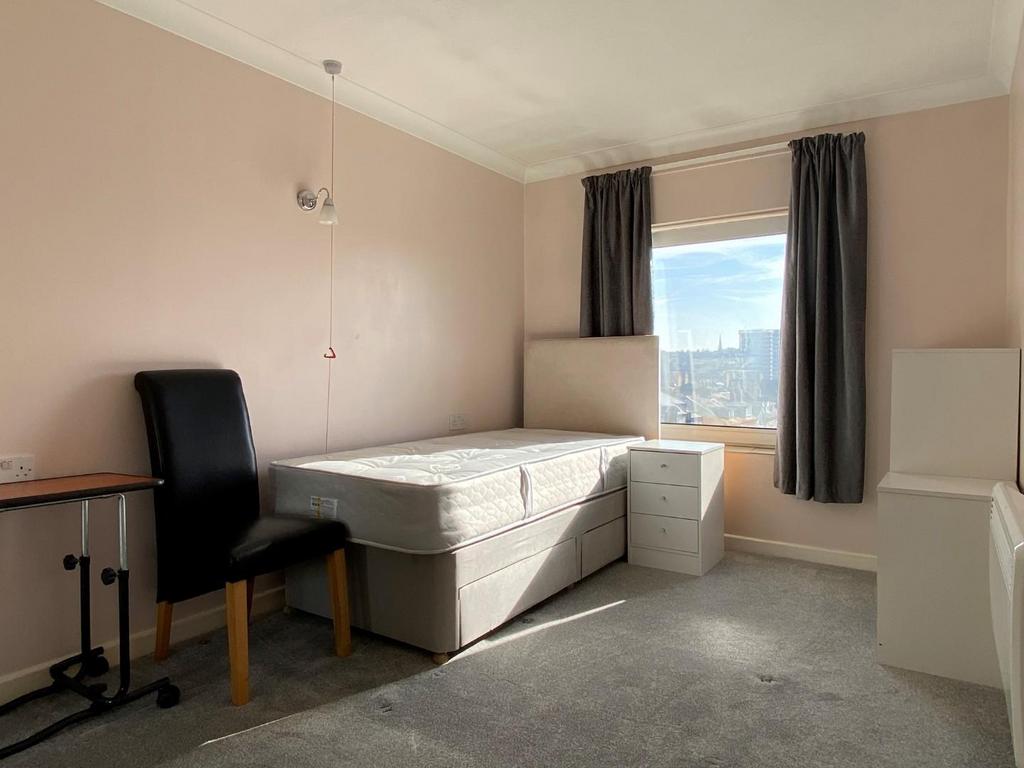 Bedroom.jpg