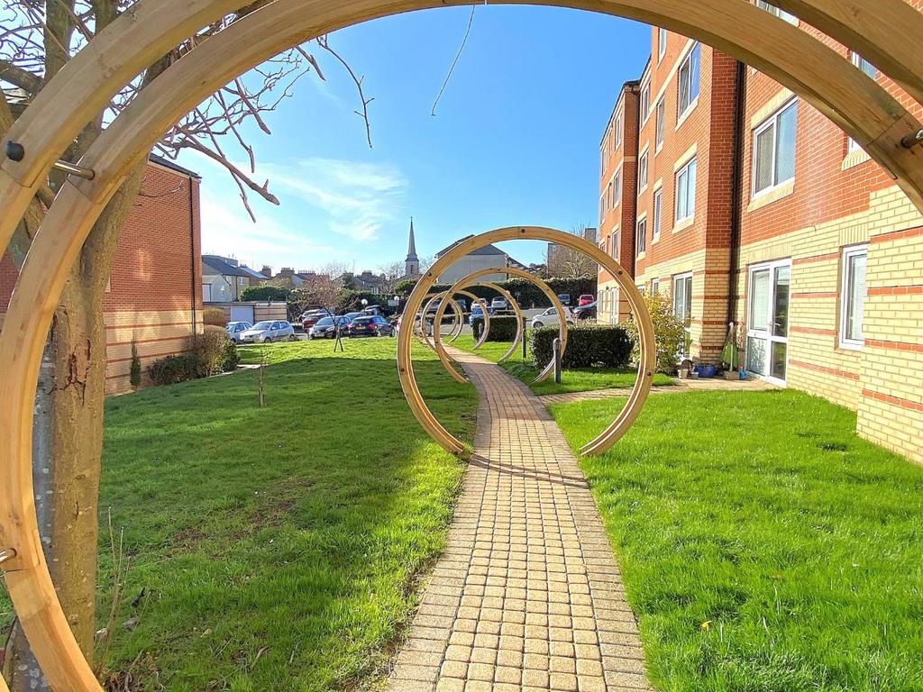 Walkway.jpg