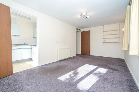 1 bedroom apartment for sale, Deanery Close, London, N2