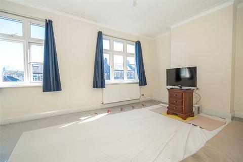 3 bedroom apartment for sale, Brownlow Road, London, N11