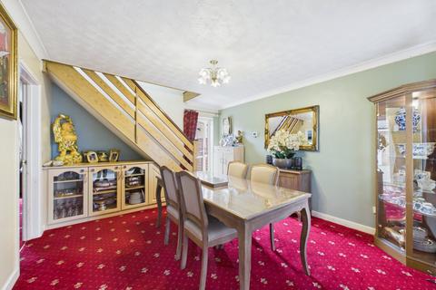 3 bedroom detached house for sale, Yorktown Road, College Town, Sandhurst, Bracknell Forest, GU47