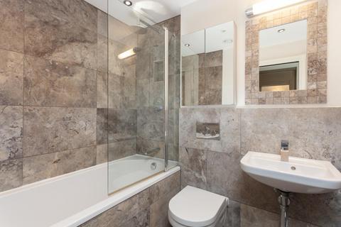 2 bedroom flat to rent, Biba House, St. Saviours Place, York