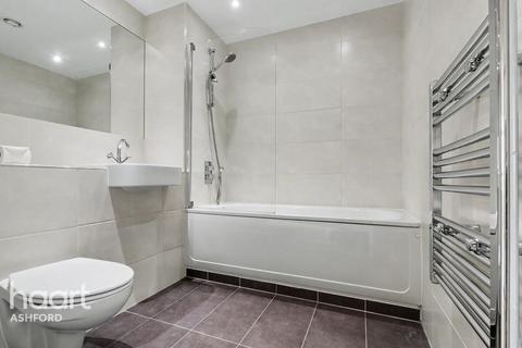 2 bed flat/apartment for rent in Park Street, Ashford