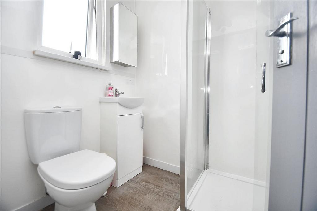 En suite shower room