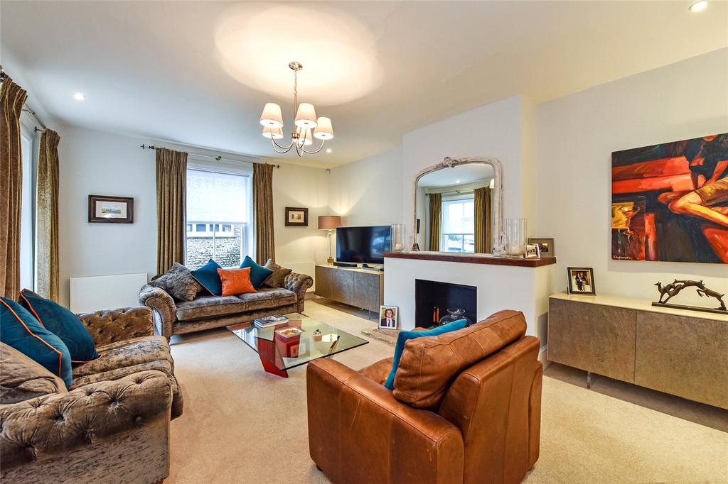 Sitting Room Wh