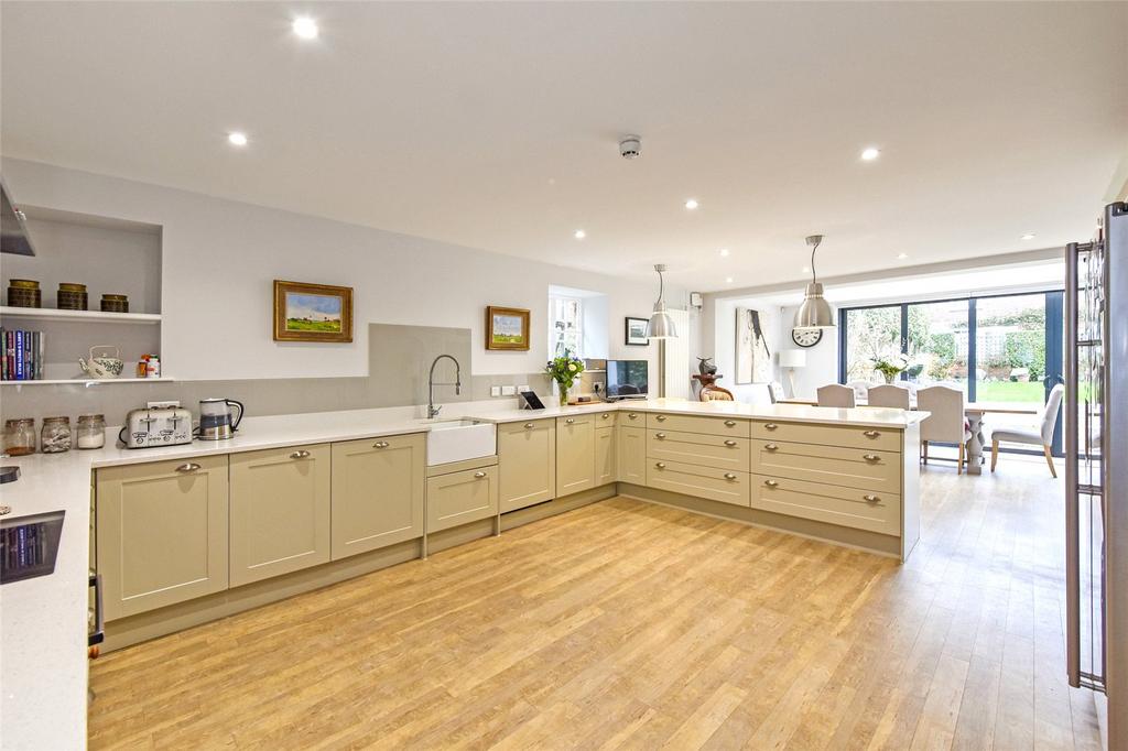 Kitchen/Family Room