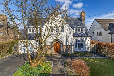 136 Adel Lane, Leeds, LS16 8BX