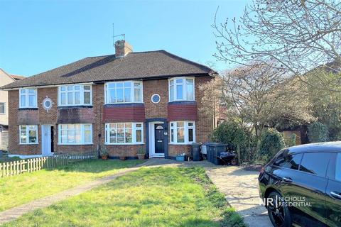 41 Mansfield Road, Chessington, KT9 2PJ